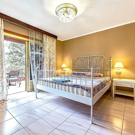 Party Villa/hen And Stag Parties Holiday home *